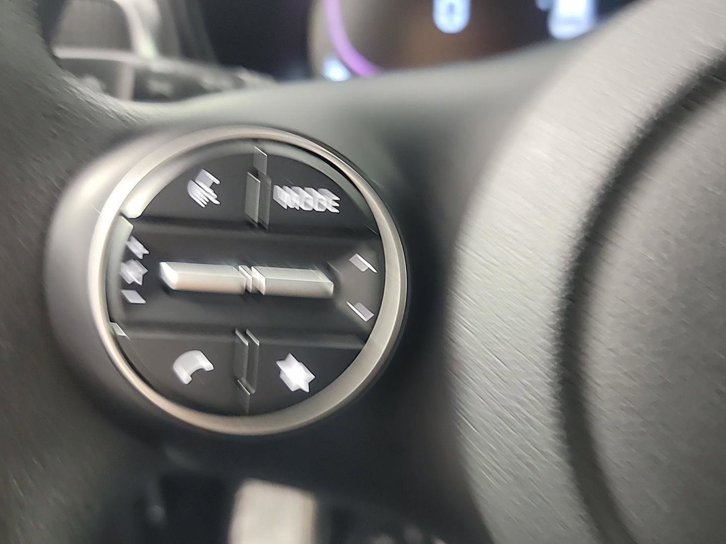 Used 2023 Kia Soul LX w/ LX Technology Package image 24