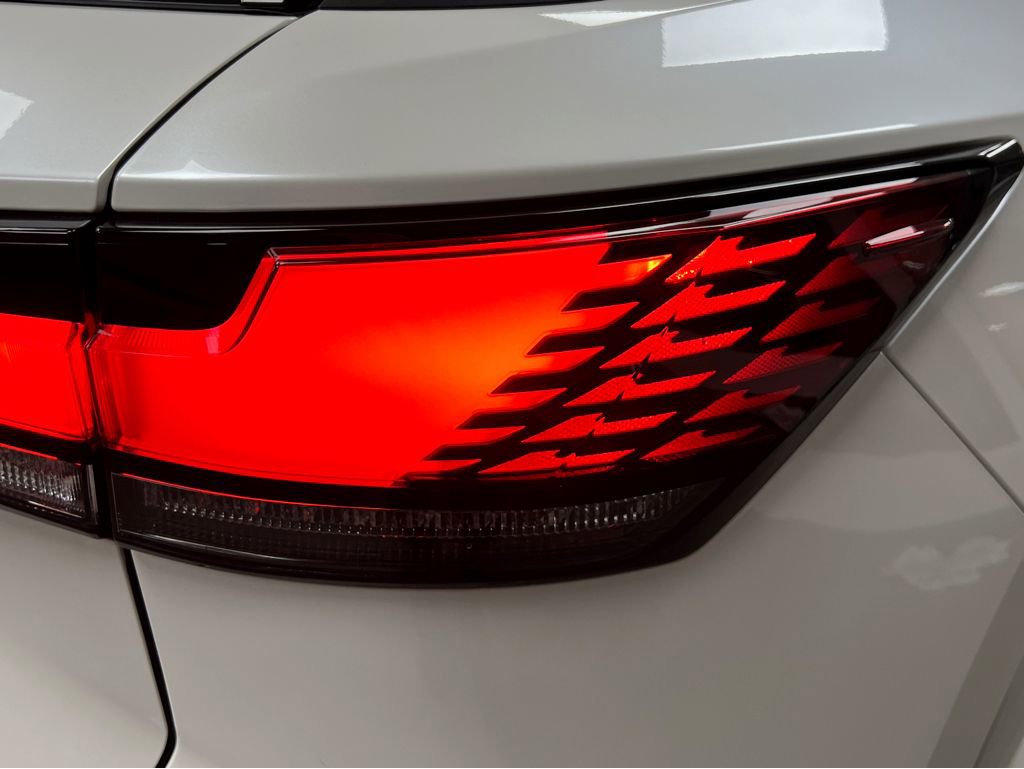 New 2026 Lexus RX 450h AWD image 29