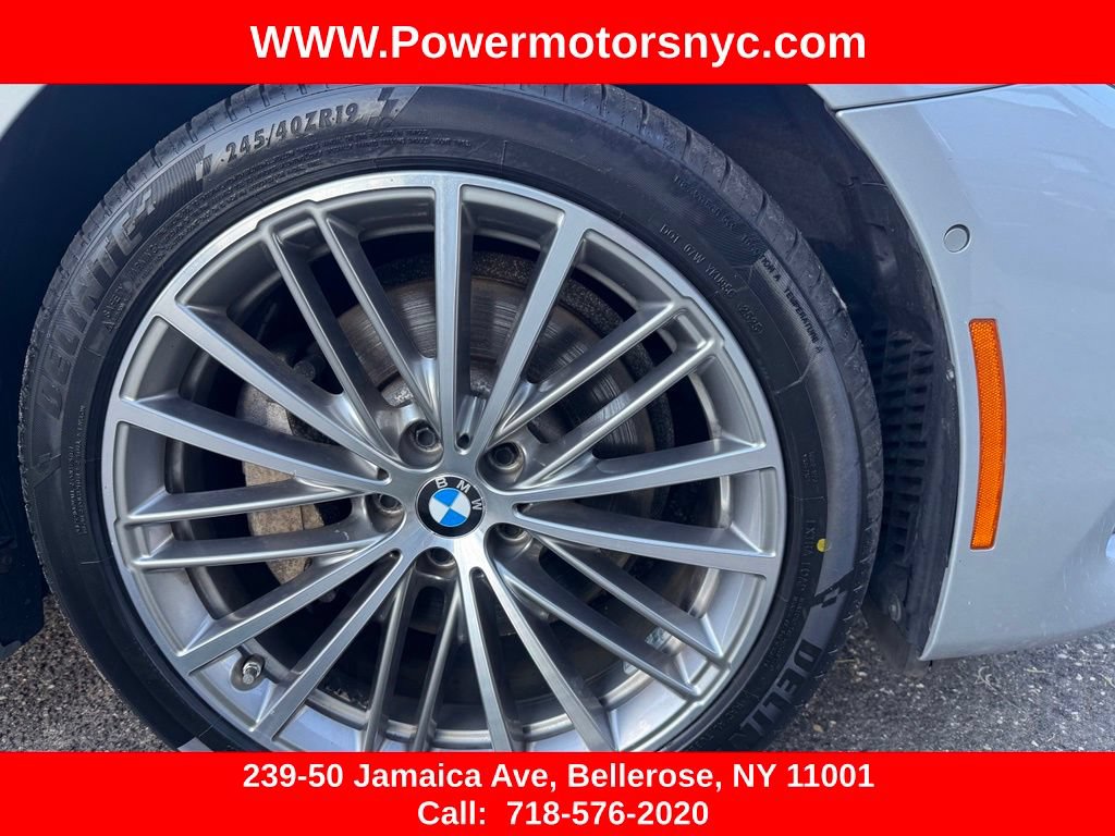 Used 2019 BMW 530e xDrive w/ Premium Package AWD/4WD image 19