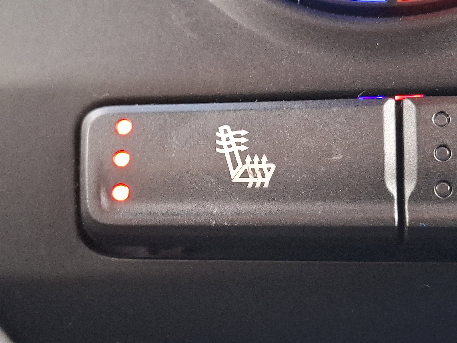 Used 2023 Chevrolet Silverado 2500 LTZ image 26