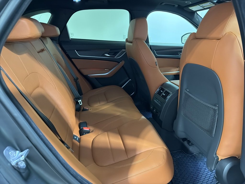 New 2026 Jaguar F-PACE R-Dynamic S image 28