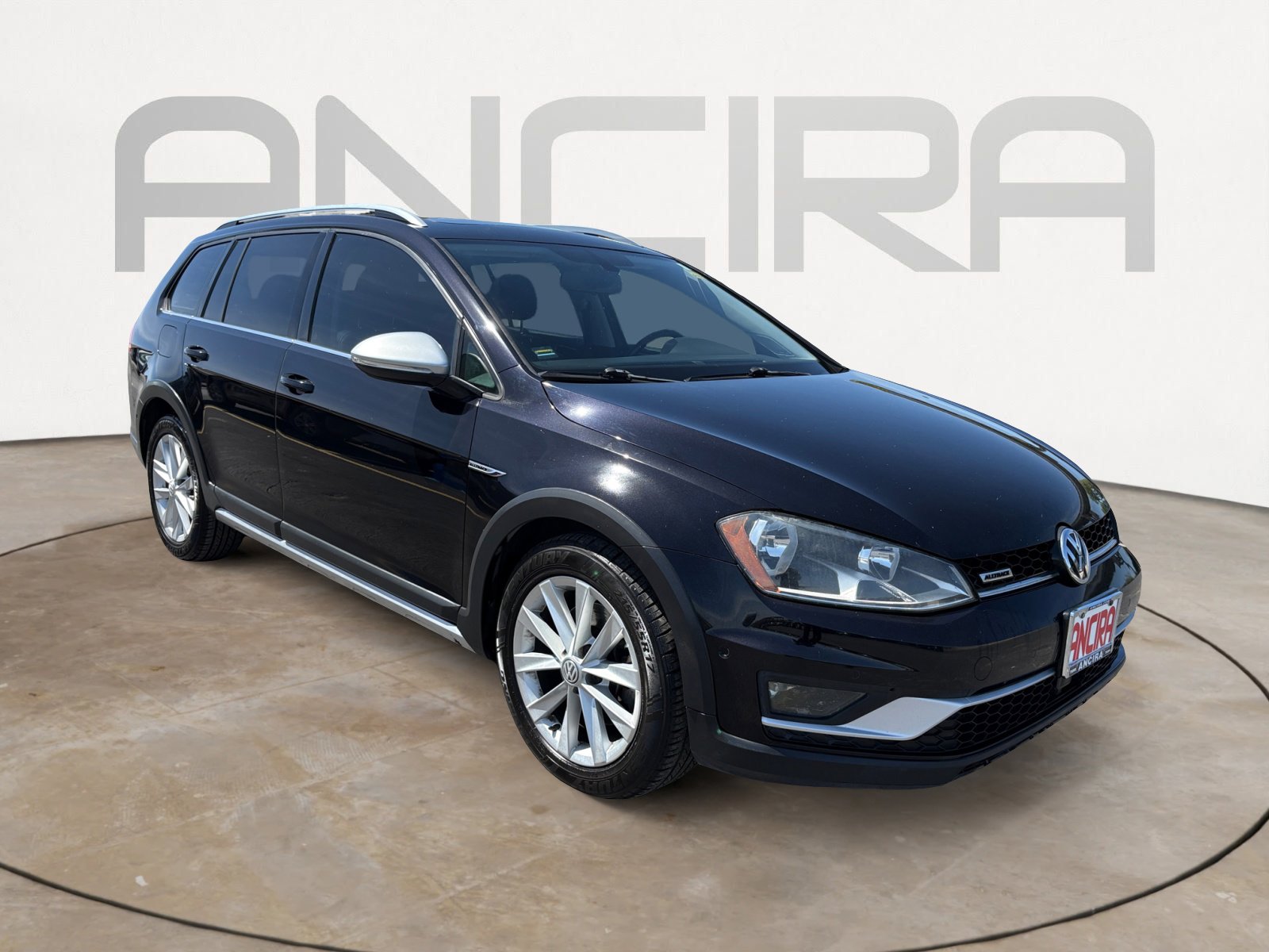 Used 2017 Volkswagen Golf Alltrack SE image 6