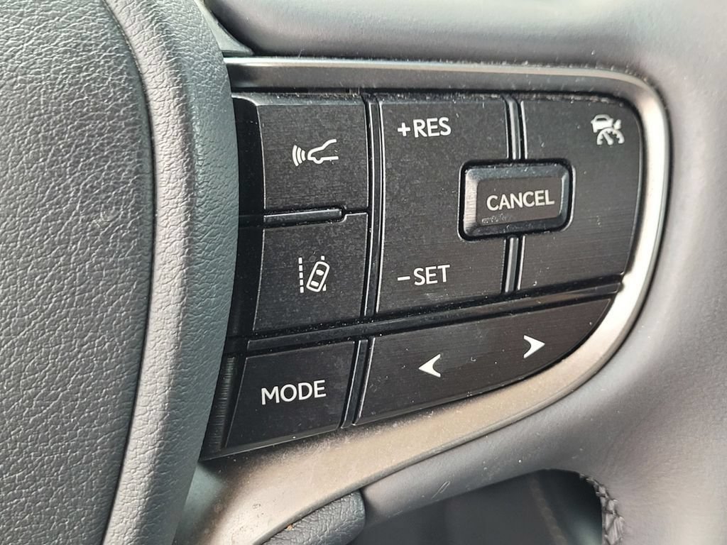 Used 2022 Lexus ES 300h w/ Premium Package FWD image 23