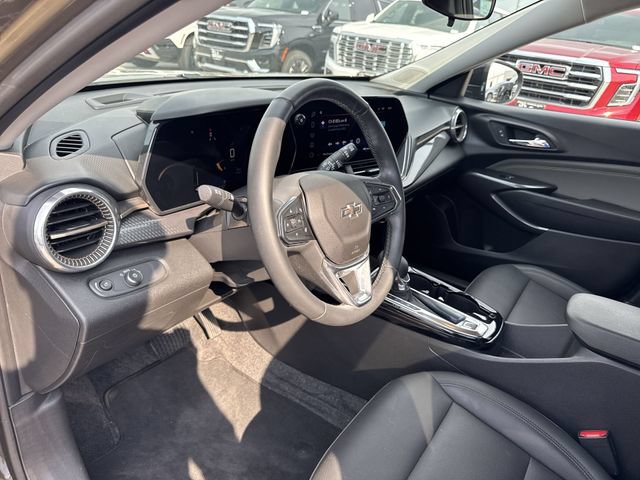 Used 2024 Chevrolet Trax ACTIV w/ Sunroof Package FWD image 10