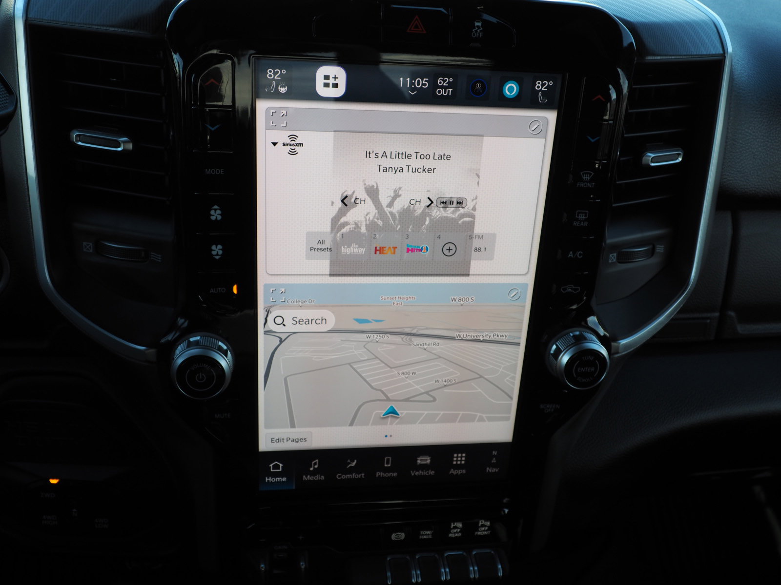 Used 2025 RAM 3500 Big Horn image 22