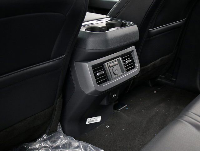 New 2026 Ford F250 Lariat image 15