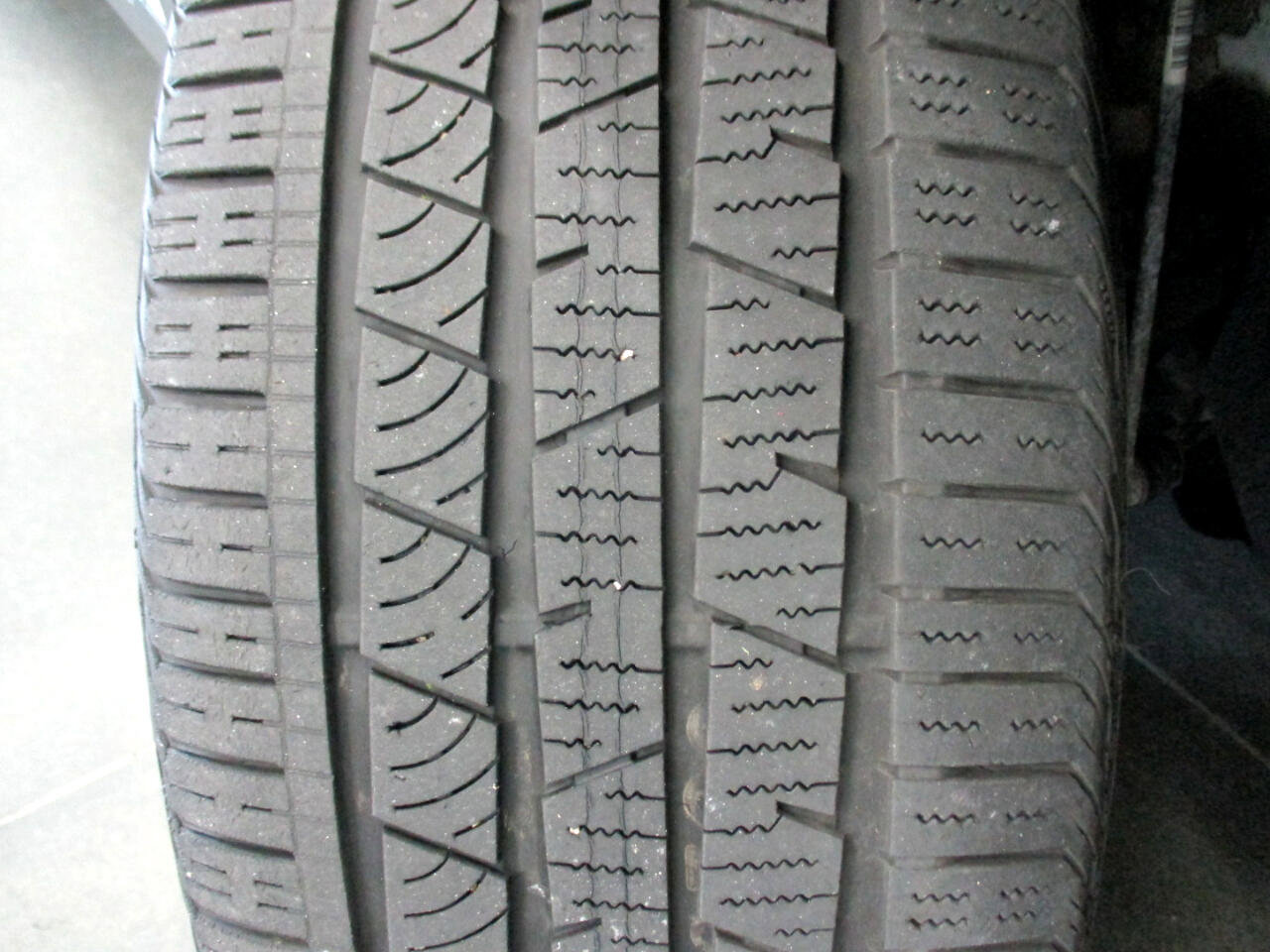 Used 2021 Volkswagen Atlas SEL Premium image 30