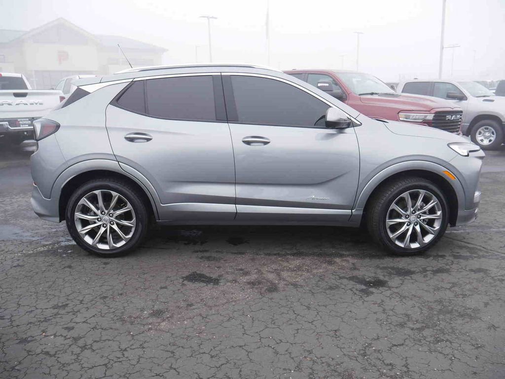 Used 2024 Buick Encore GX Avenir w/ Avenir Technology Package image 22