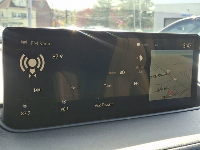 Used 2023 Acura MDX SH-AWD w/ Technology Package image 19