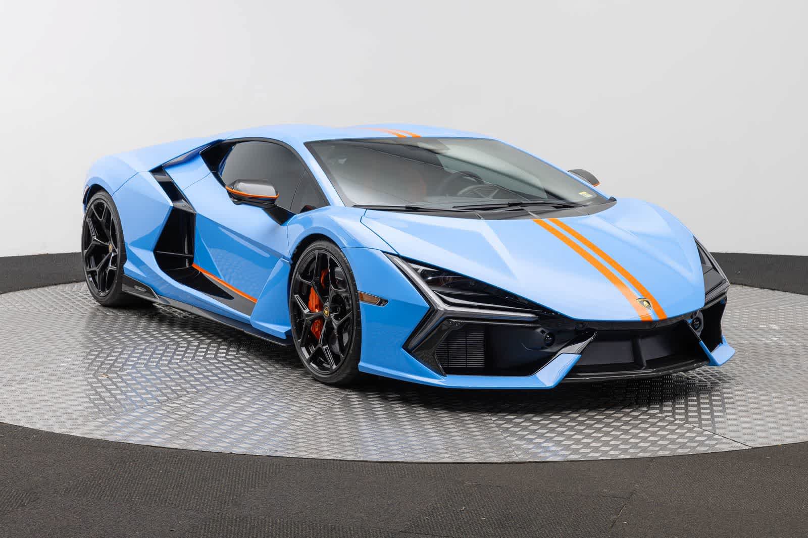 Used 2024 Lamborghini Revuelto AWD/4WD image 45