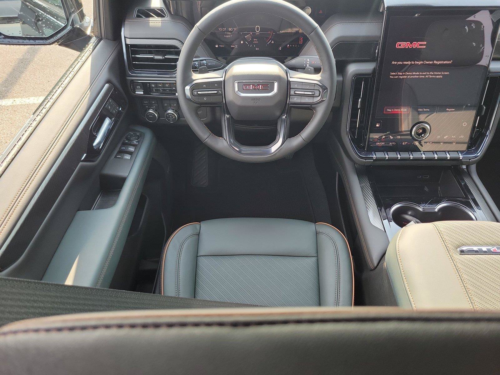 New 2026 GMC Yukon XL AT4 AWD/4WD image 10