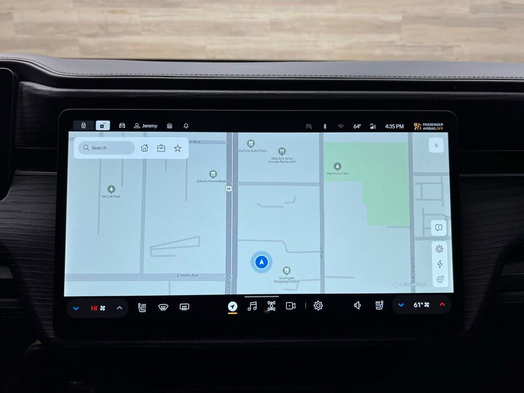 Used 2024 Rivian R1S Adventure image 23