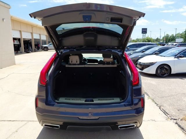 Used 2025 Cadillac XT4 Premium Luxury FWD image 33