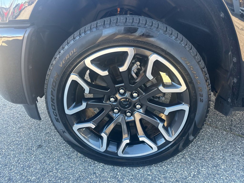 Used 2025 RAM 1500 Limited AWD/4WD image 37
