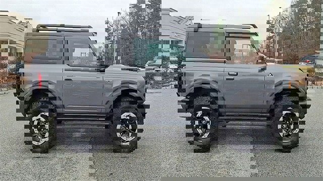 Certified 2022 Ford Bronco Outer Banks w/ Sasquatch Package image 9