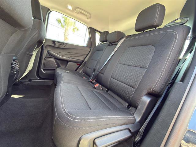 Used 2025 Ford Escape Active AWD/4WD image 11