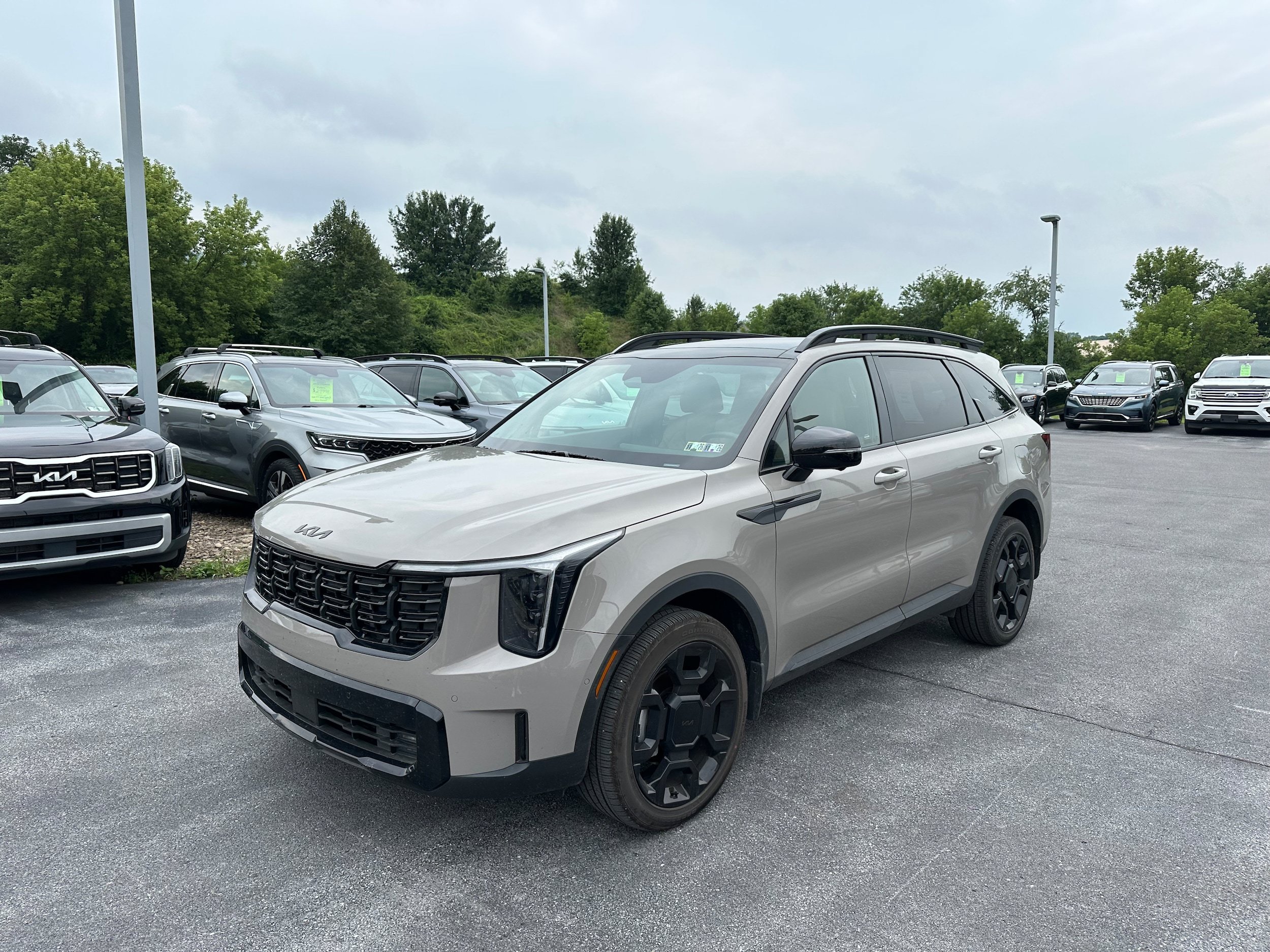 Used 2026 Kia Sorento SX AWD/4WD image 1