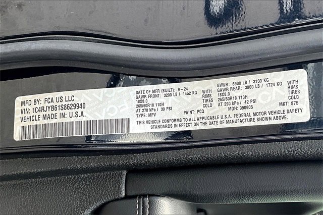 Used 2025 Jeep Grand Cherokee Limited 4xe image 35