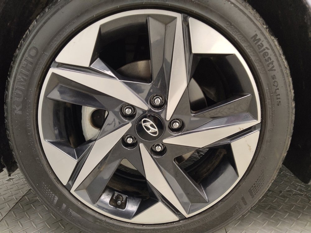 Used 2023 Hyundai Elantra SEL w/ Convenience Package FWD image 31