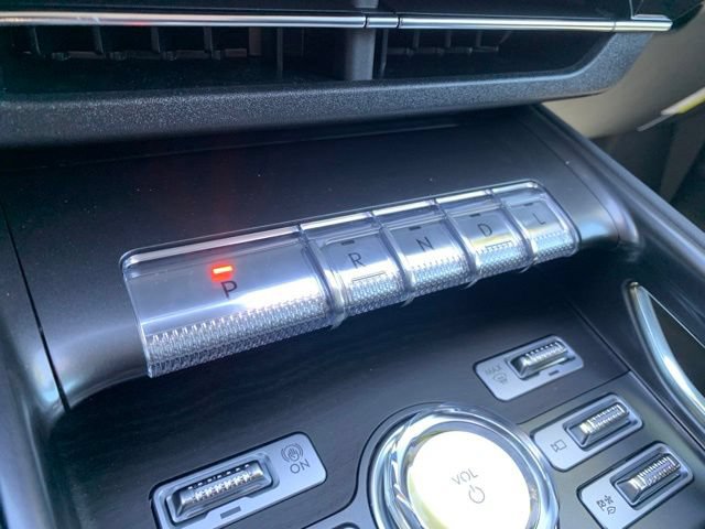 New 2026 Lincoln Nautilus Reserve AWD/4WD image 25