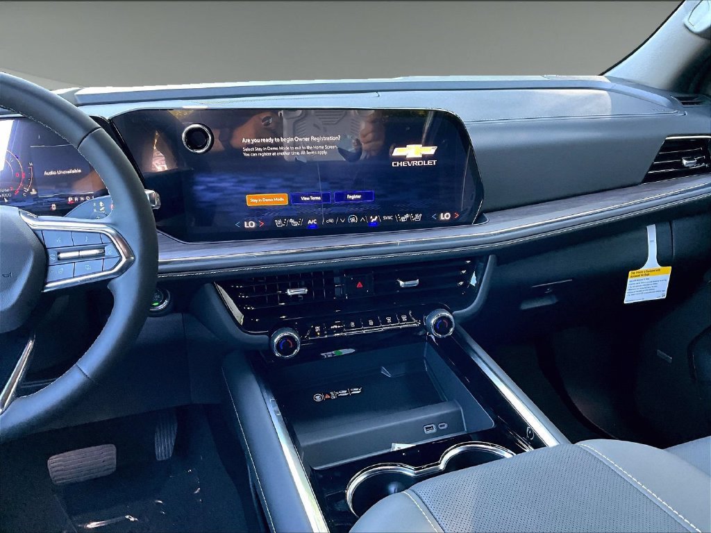 New 2026 Chevrolet Tahoe Premier w/ Sun And Tow Package AWD/4WD image 13