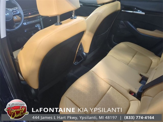 Certified 2025 Kia Seltos EX w/ EX Sunroof Package image 27