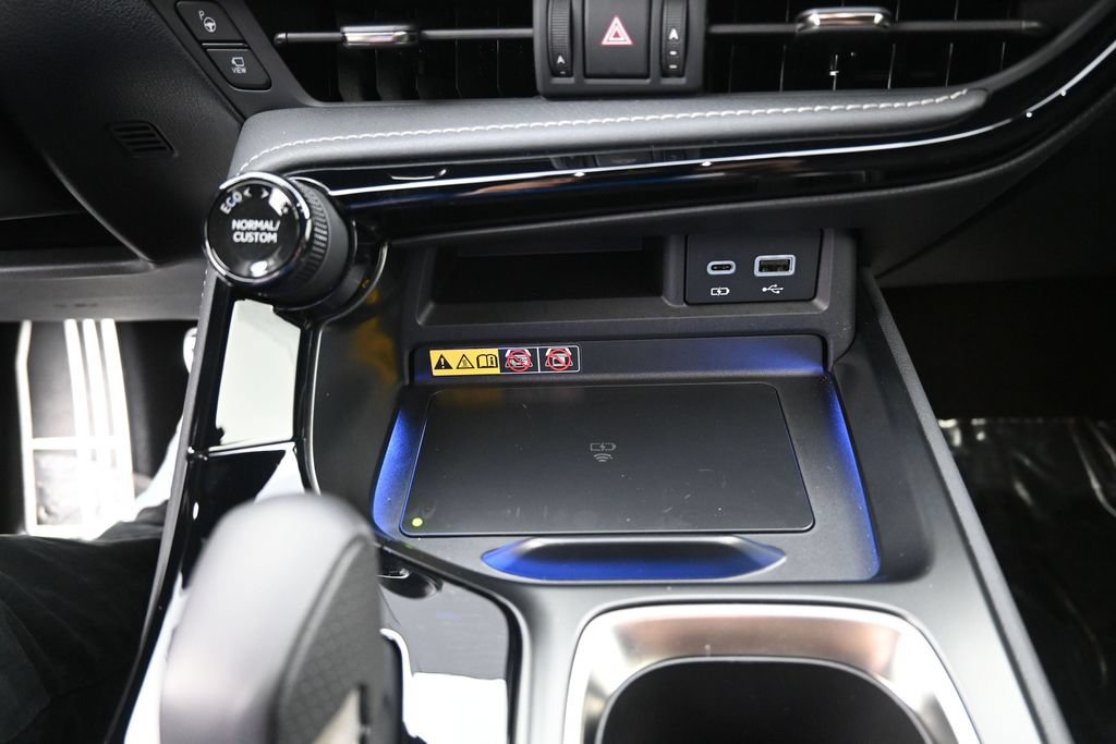 Used 2025 Lexus NX 450h+ F Sport w/ Accessory Package (Z1) AWD/4WD image 44