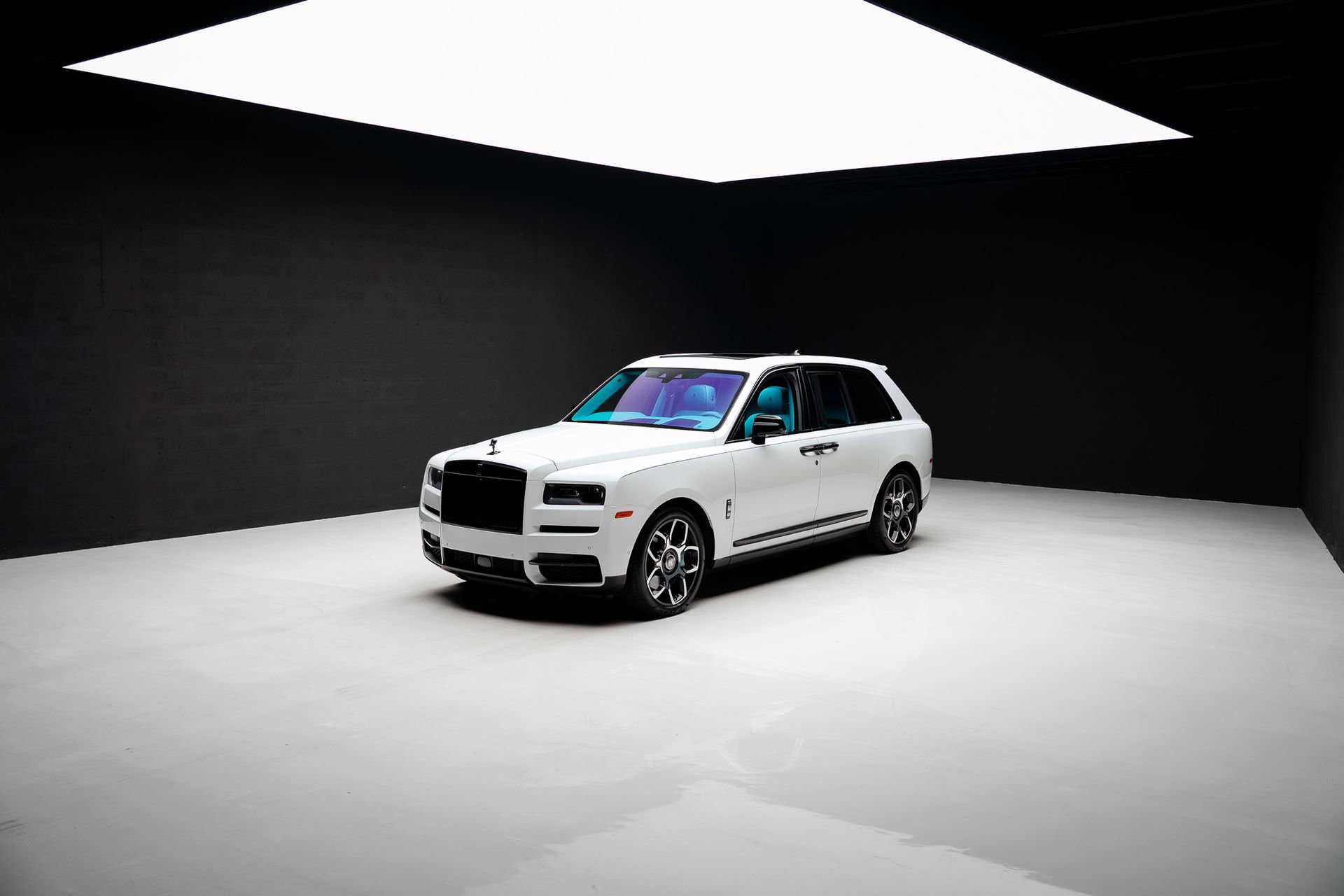 Used 2019 Rolls-Royce Cullinan AWD/4WD image 90