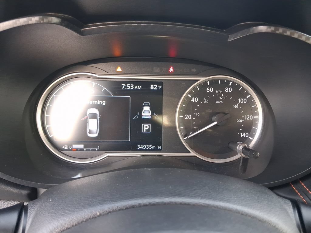 Used 2020 Nissan Versa SR FWD image 17