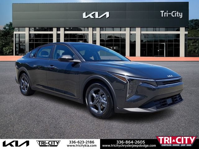 New 2026 Kia K4 FWD image 1