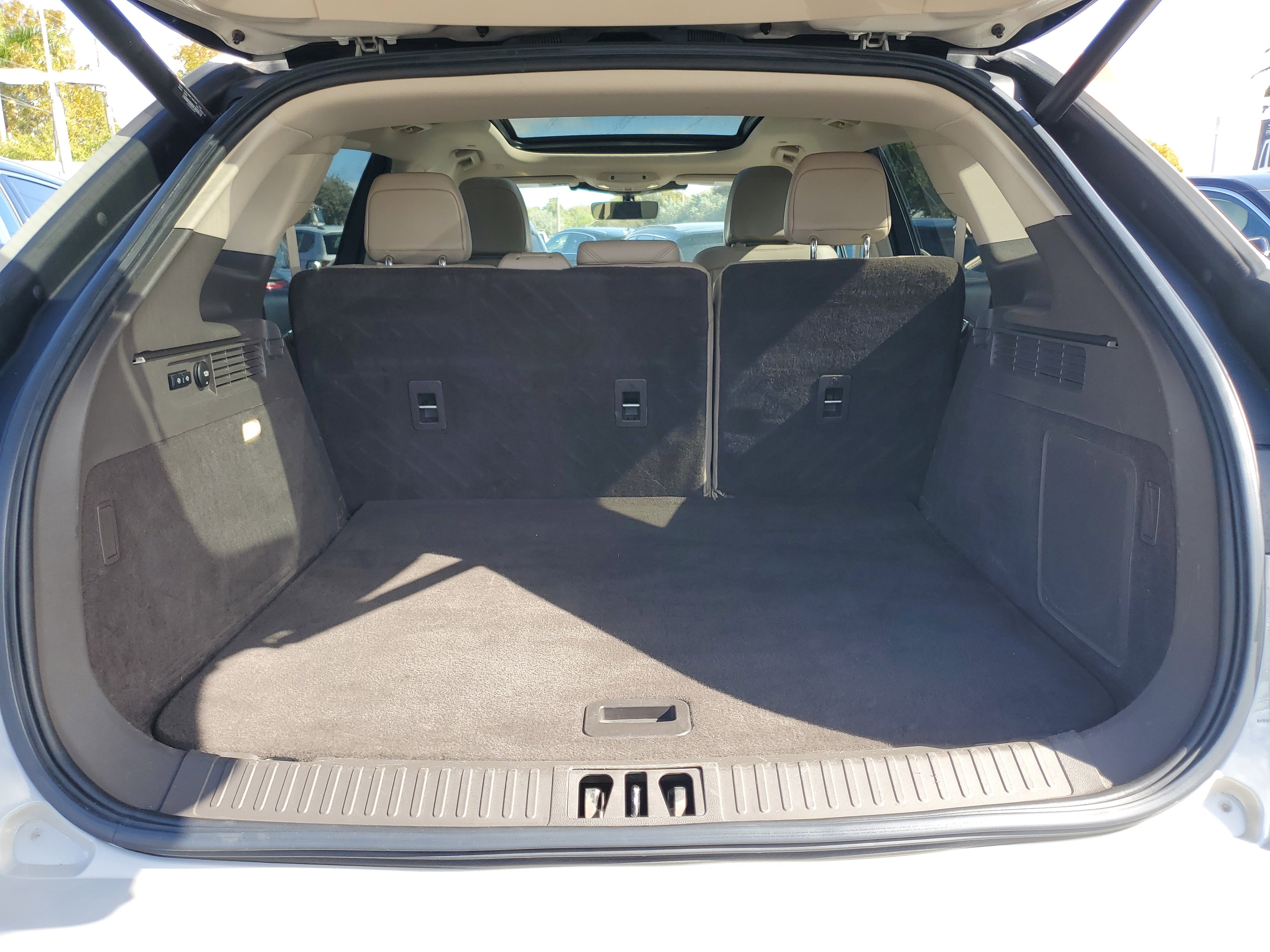 Certified 2022 Lincoln Nautilus Reserve image 8