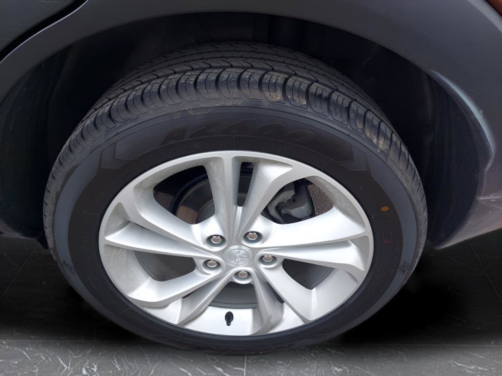 Used 2020 Buick Encore GX Preferred w/ Cold Weather Comfort Package image 12