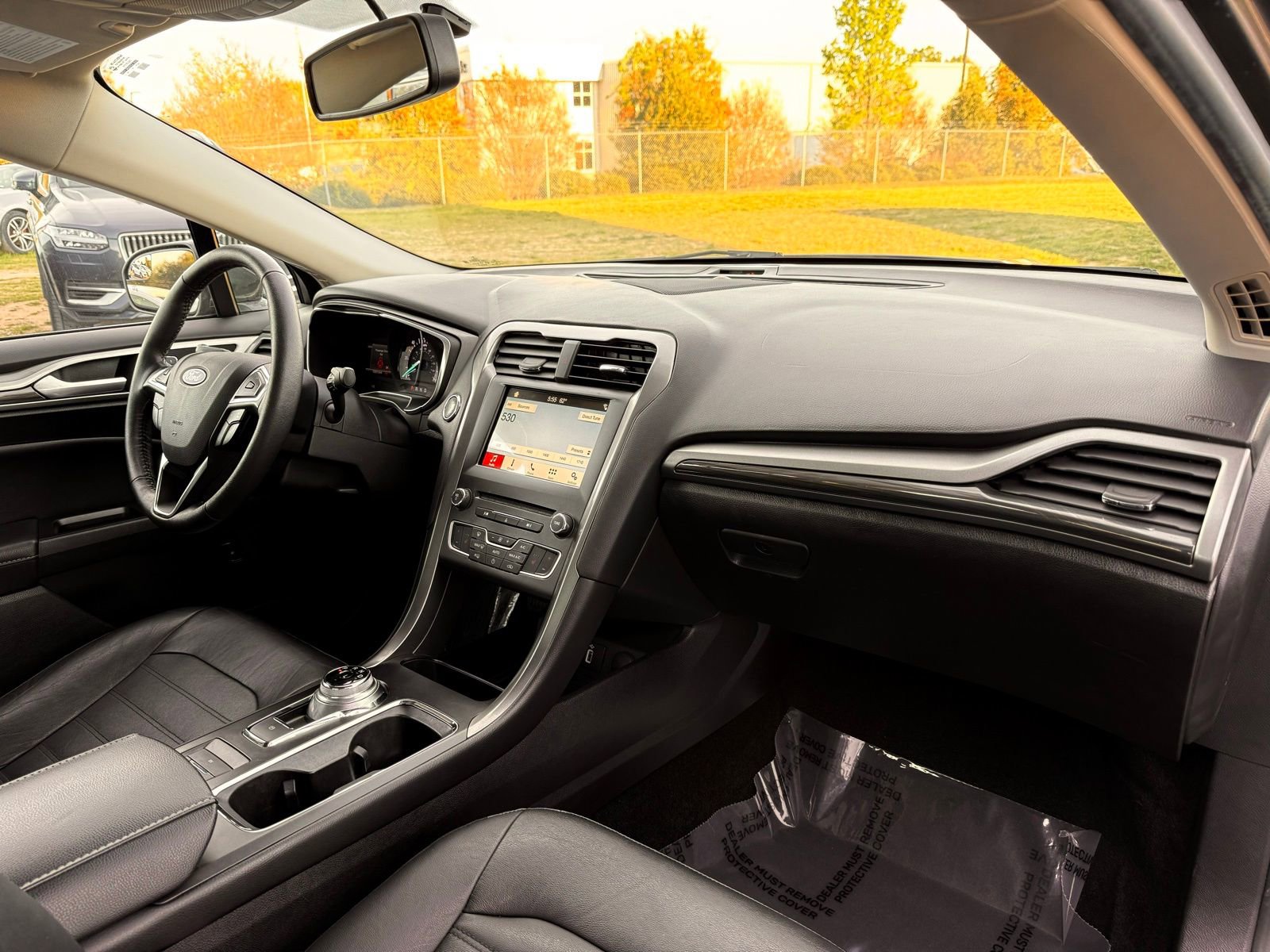 Used 2018 Ford Fusion Energi SE image 25