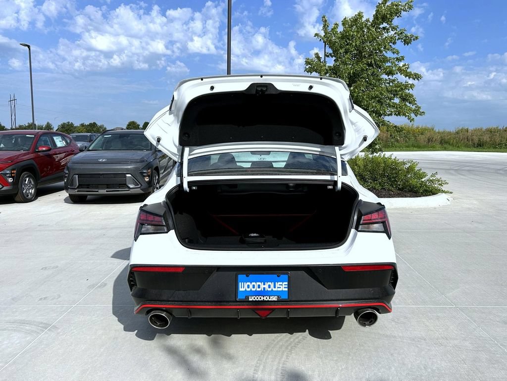 New 2026 Hyundai Elantra N FWD image 21