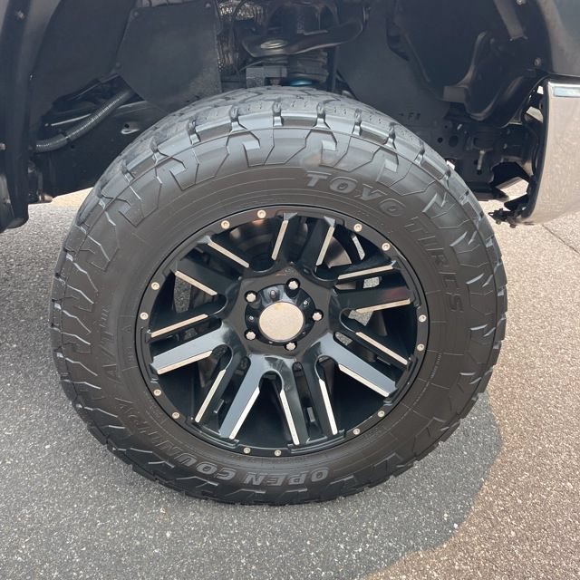 Used 2017 Toyota Tundra SR5 AWD/4WD image 26