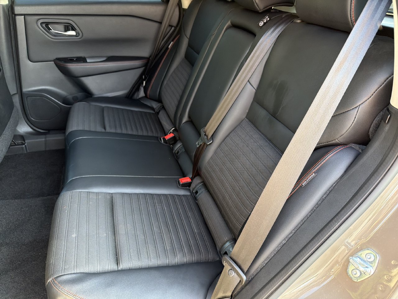 Certified 2025 Nissan Rogue SV AWD/4WD image 18
