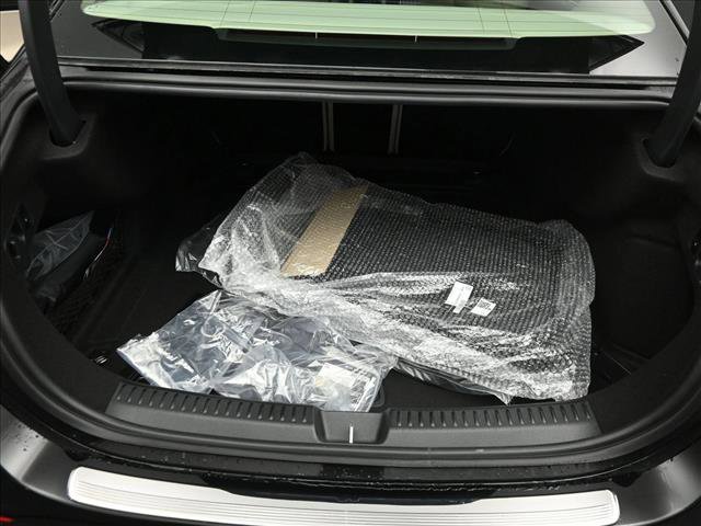 New 2026 Mercedes-Benz E 450 4MATIC Sedan image 24