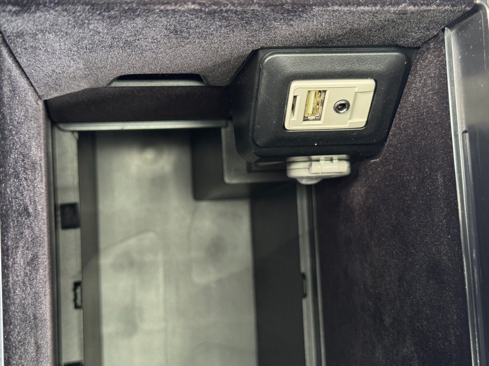 Used 2015 Lexus RX 450h FWD image 34