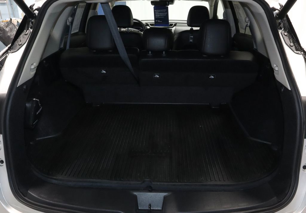 Certified 2024 Nissan Murano SL w/ Cargo Package AWD/4WD image 15