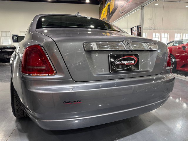 Used 2010 Rolls-Royce Ghost image 38