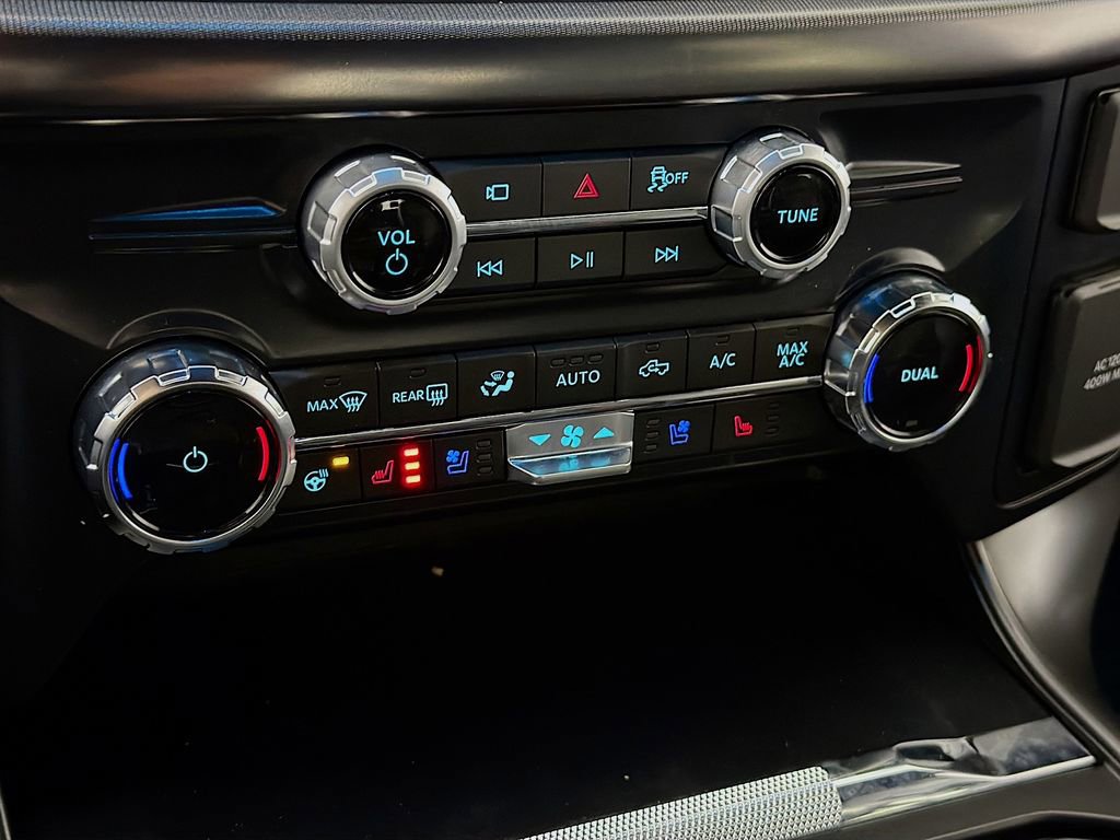 New 2025 Ford F150 Lariat w/ Equipment Group 502A High image 17