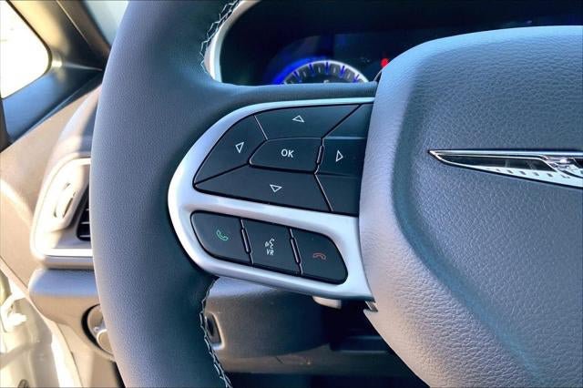 New 2026 Chrysler Voyager LX FWD image 43