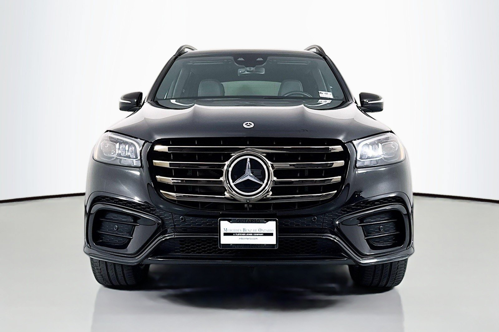 Certified 2025 Mercedes-Benz GLS 450 4MATIC image 3