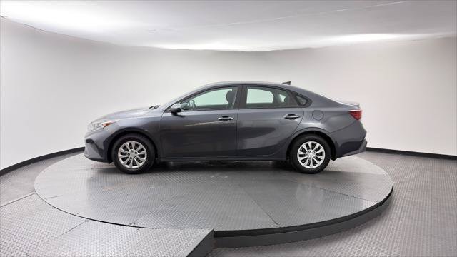 Used 2024 Kia Forte LX FWD image 3