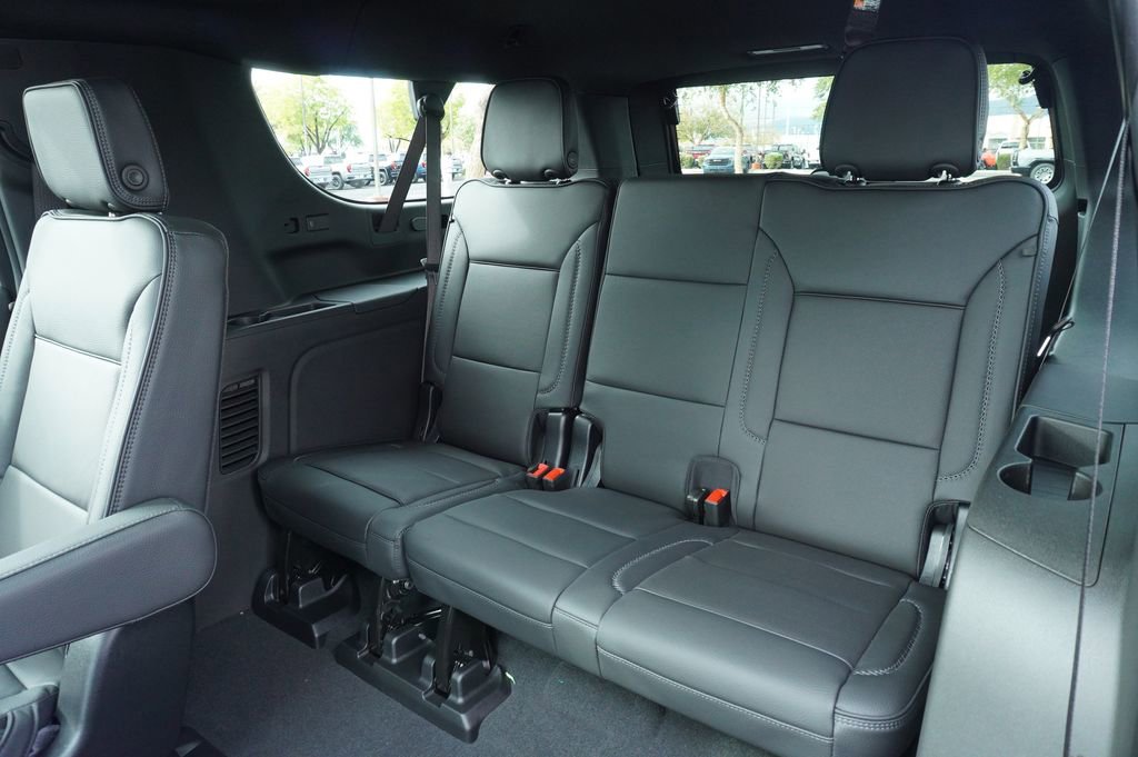 New 2026 GMC Yukon XL Denali w/ Sun & Power Step Package image 10