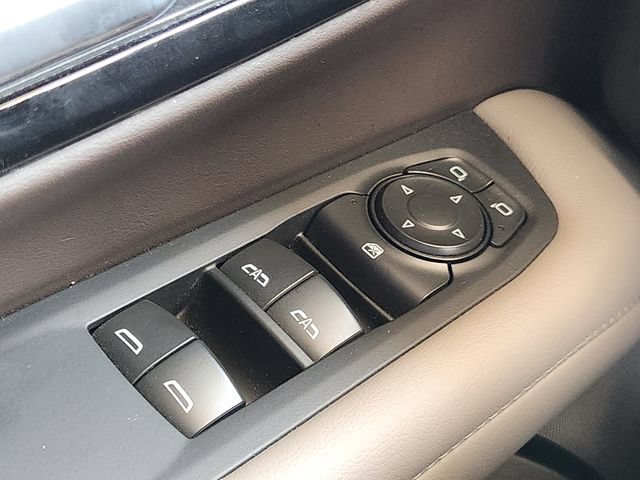 Used 2025 Chevrolet Tahoe LT AWD/4WD image 22