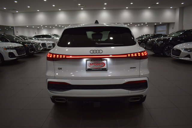 Used 2025 Audi Q5 Premium w/ Premium Plus AWD/4WD image 6