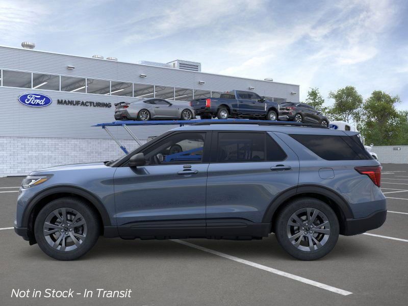 New 2026 Ford Explorer Active AWD/4WD image 3
