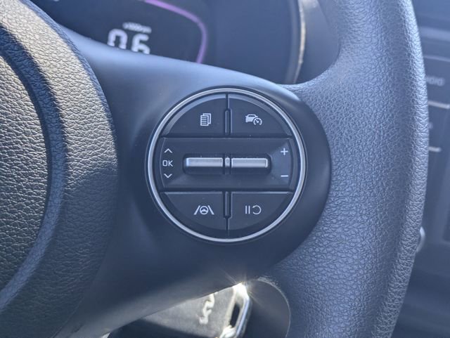 Used 2024 Kia Soul LX image 24