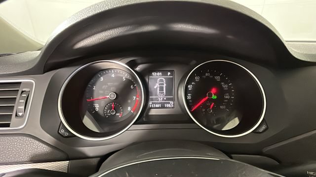 Used 2017 Volkswagen Jetta SE FWD image 17